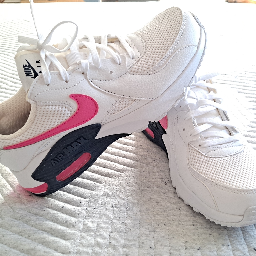 Nike air max
